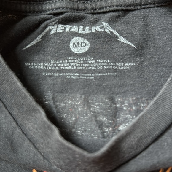 Metallica Graphic Skull Band Tee - Picture 3 of 6